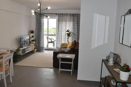 Apartment At The Beach -La Malagueta-Free Parking- Malaga Exterior photo